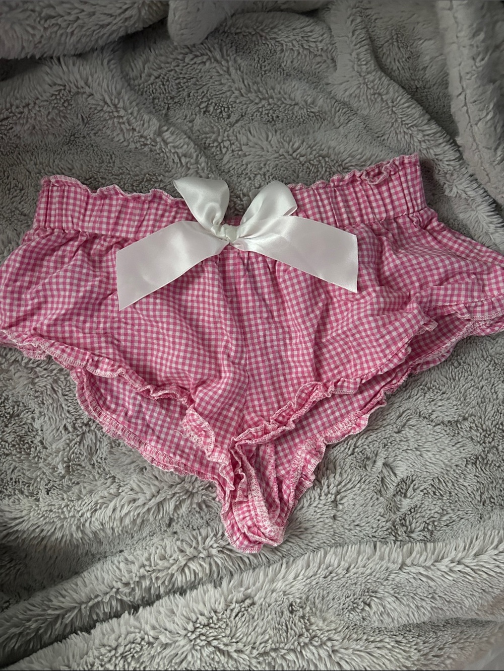 SHEIN Pink Gingham Ruffle Satin Bow Pajama Shorts